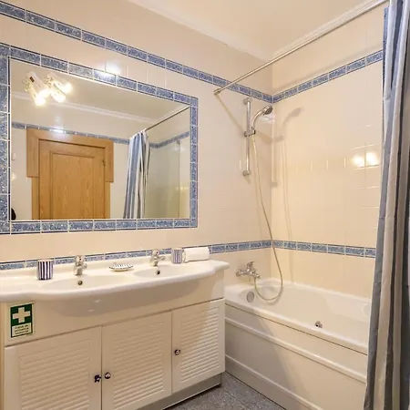 Surf- Com Vista O Oceano Apartamento São Martinho do Porto